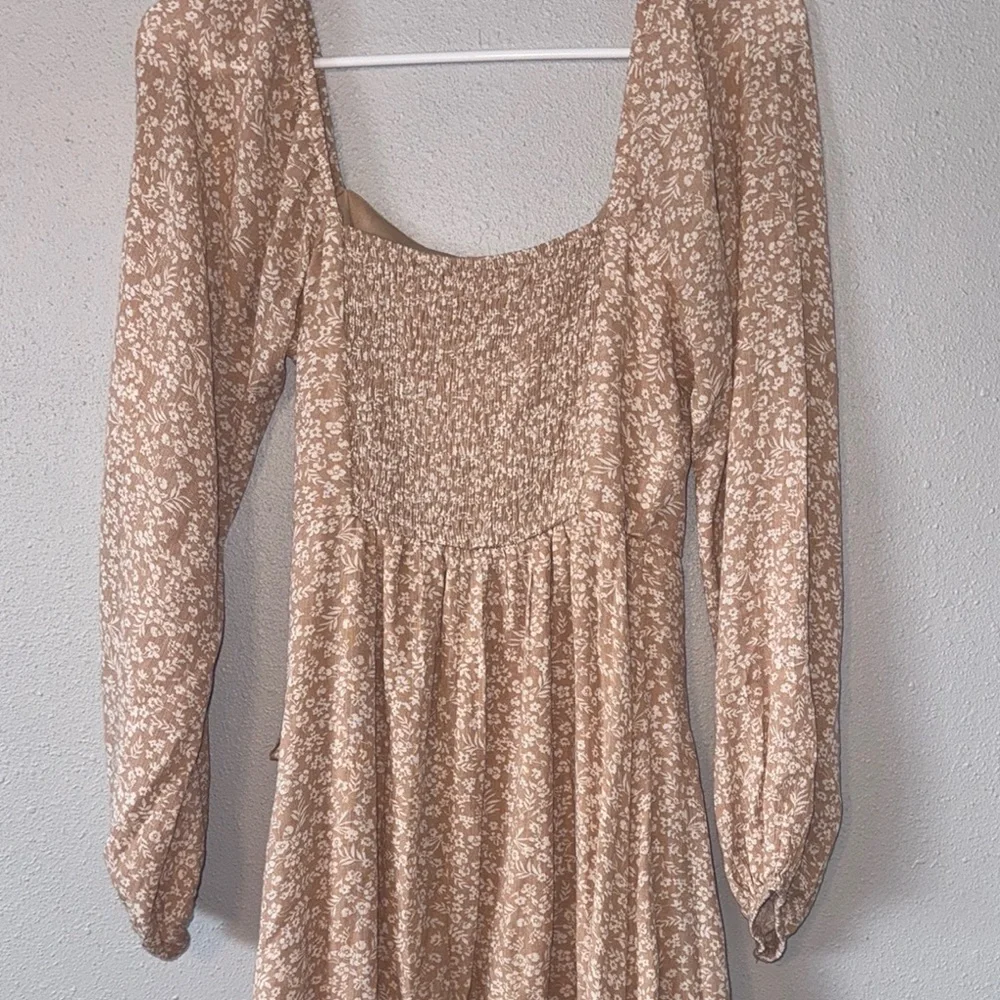 Altar'd State Pink and White Floral Wrap Dress with Long Sleeves Size Small S 🩷 - Picture 5 of 5